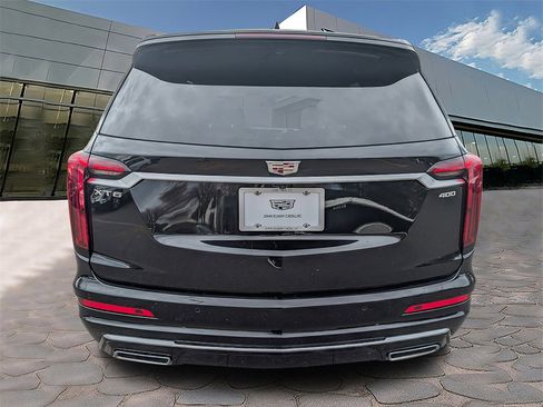 New 2025 Cadillac XT6 Premium Luxury image 3