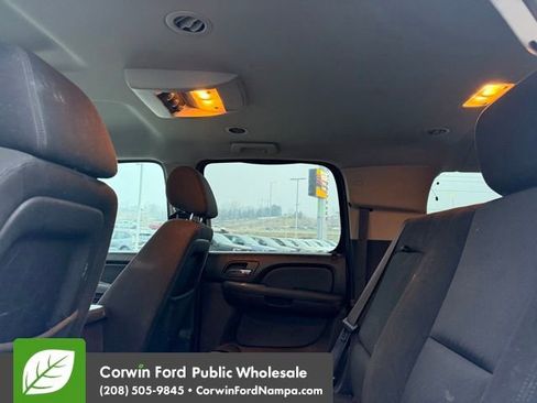 Used 2013 Chevrolet Suburban LS image 9