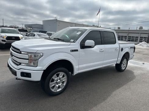 Used 2018 Ford F150 Lariat w/ Equipment Group 502A Luxury image 17