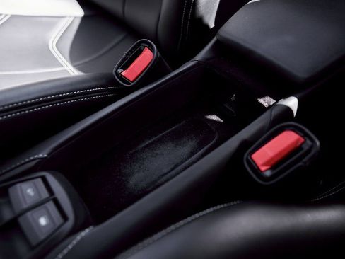 Used 2018 Ferrari 488 Spider image 62