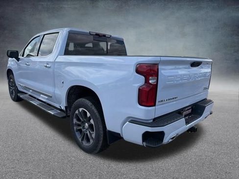 New 2026 Chevrolet Silverado 1500 High Country w/ Technology Package AWD/4WD image 7