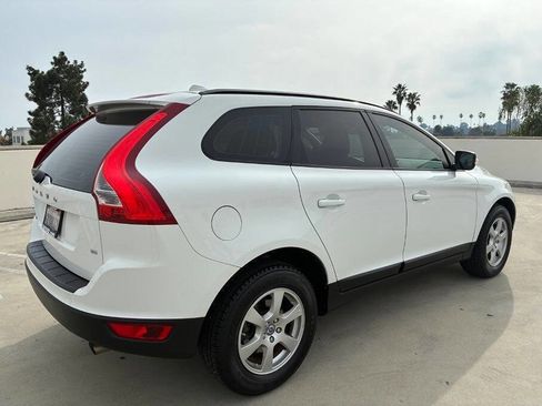 Used 2010 Volvo XC60 3.2 image 11