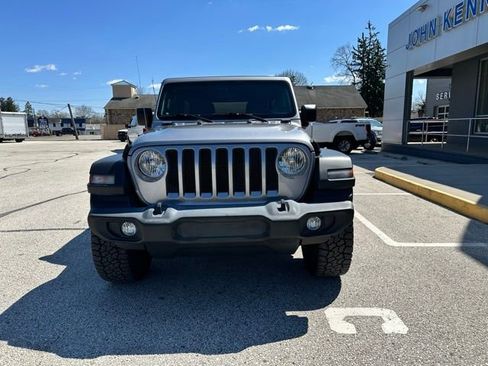 Used 2018 Jeep Wrangler Unlimited Sport S AWD/4WD image 5