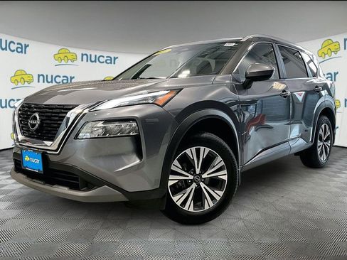 Used 2023 Nissan Rogue SV w/ SV Premium B Package AWD/4WD image 3