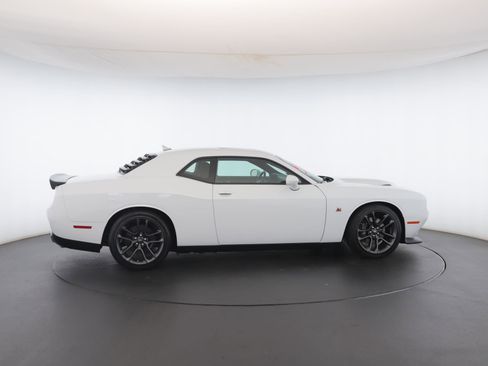 Used 2021 Dodge Challenger R/T Scat Pack image 34
