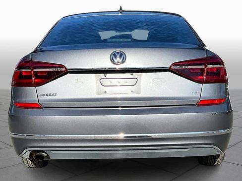 Used 2017 Volkswagen Passat 1.8T S image 5
