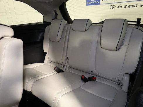 New 2026 Honda Odyssey Touring image 26