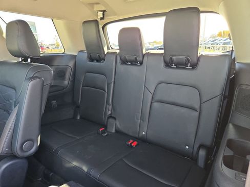 Used 2022 Nissan Pathfinder Platinum w/ Cargo Package image 36