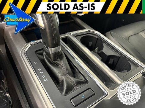 Used 2017 Ford F150 Platinum w/ Equipment Group 701A Luxury RWD image 35