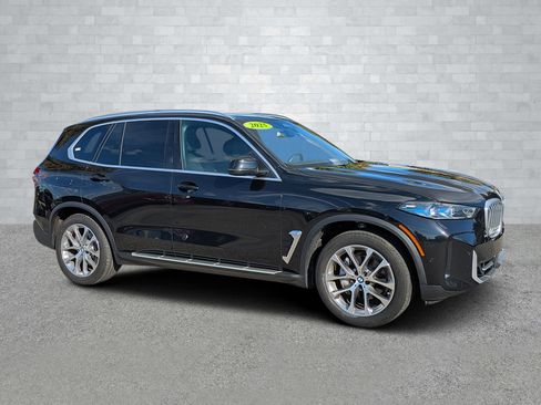 Used 2025 BMW X5 xDrive40i image 2