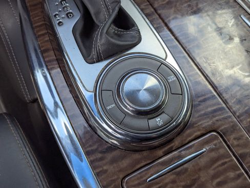 Used 2017 Nissan Armada SL w/ Technology Package image 31