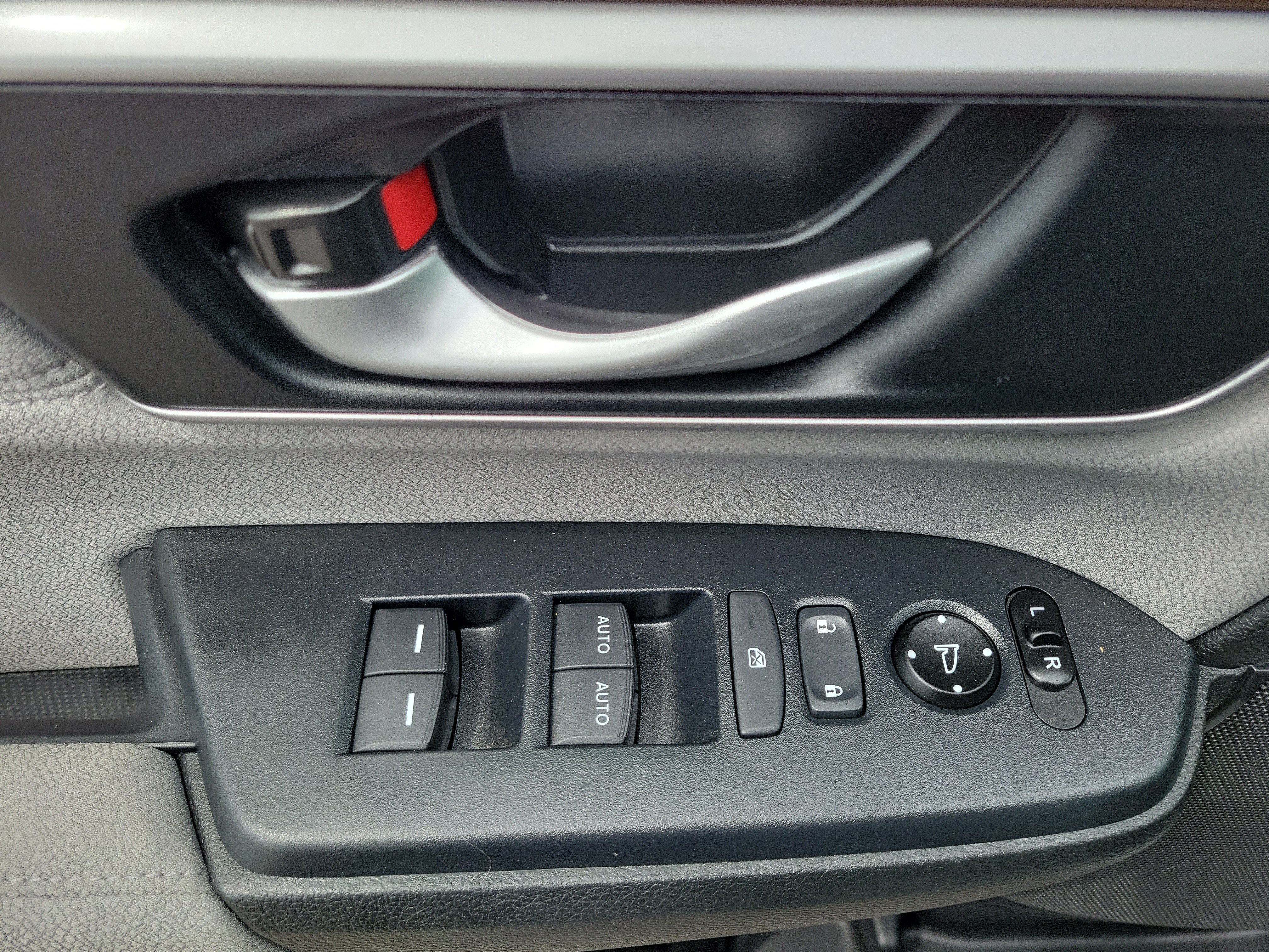 Used 2020 Honda CR-V EX image 22