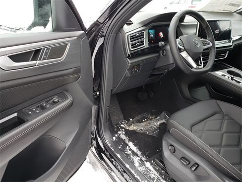 New 2026 Volkswagen Atlas Cross Sport SE image 6