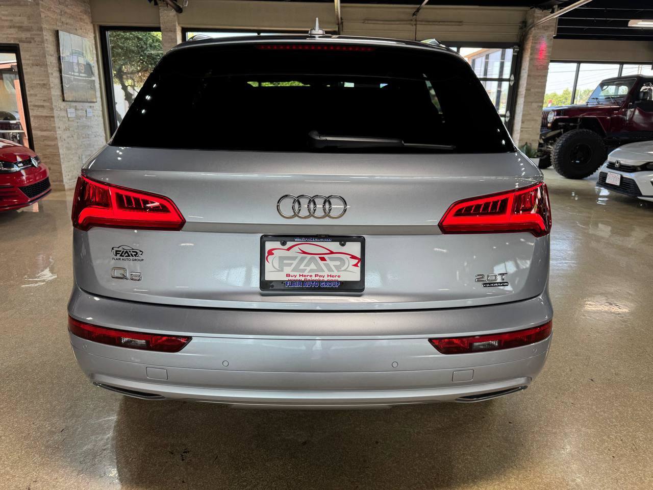 Used 2018 Audi Q5 2.0T Premium Plus w/ Premium Plus Package AWD/4WD image 6