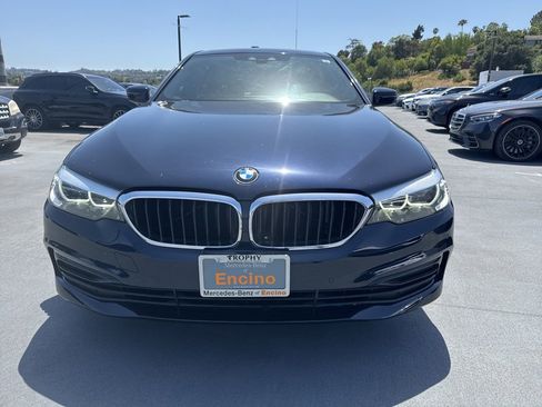 Used 2019 BMW 530i w/ Convenience Package image 2