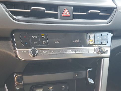 New 2026 Kia Seltos EX image 18