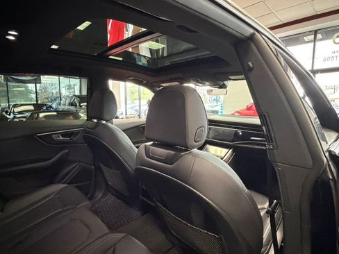Used 2021 Audi Q8 Premium Plus w/ Premium Plus Package AWD/4WD image 41
