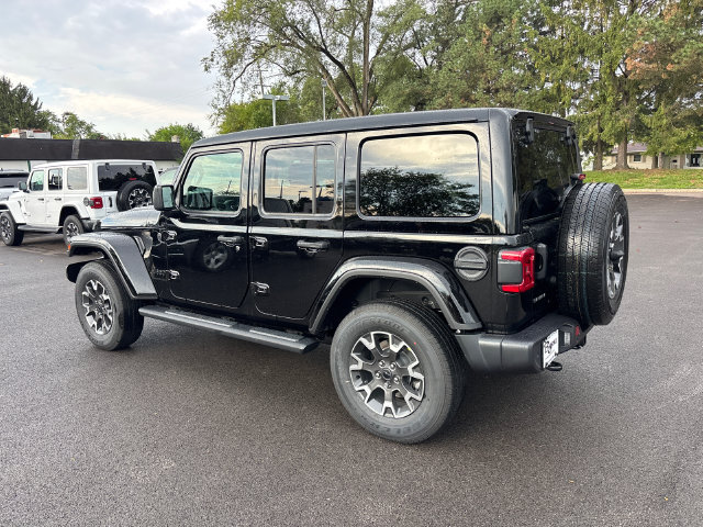 New 2027 Jeep Wrangler Unlimited Sahara AWD/4WD image 8
