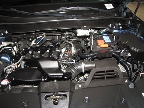 Certified 2024 Honda CR-V LX image 20