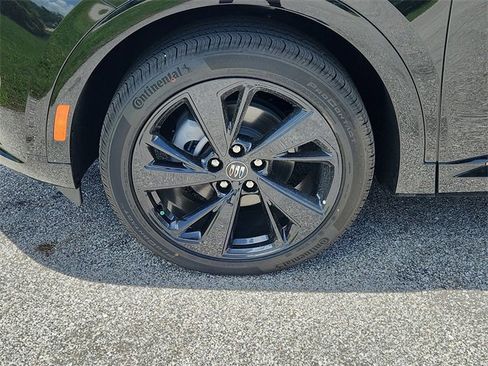 New 2025 Buick Envision Sport Touring image 7