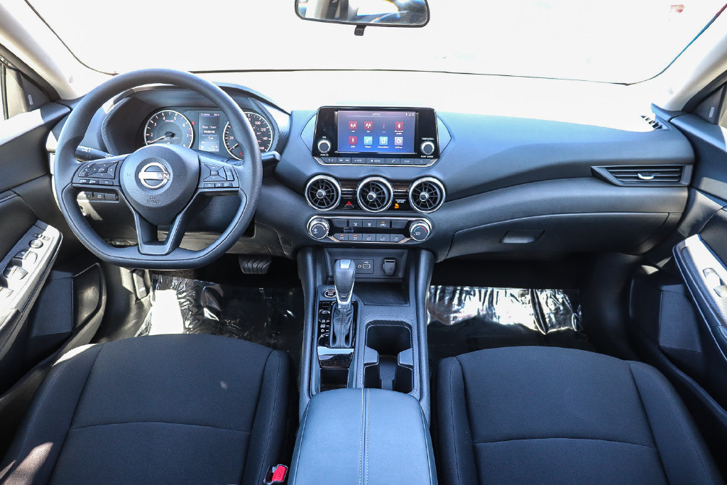 Used 2025 Nissan Sentra S FWD image 12