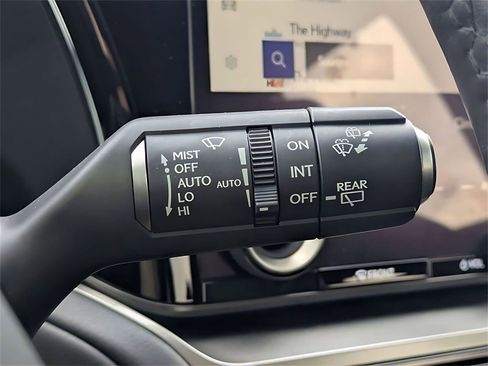 Used 2024 Lexus TX 500h AWD w/ Technology Package image 24