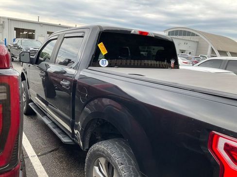 Used 2019 Ford F150 XL w/ Equipment Group 101A Mid AWD/4WD image 4