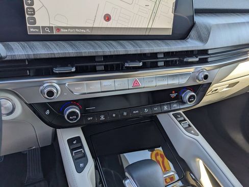 Certified 2025 Kia Telluride EX X-Line AWD/4WD image 26
