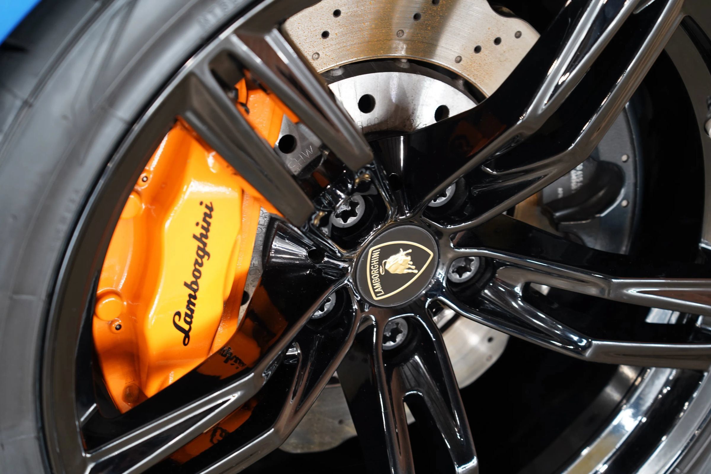 Used 2020 Lamborghini Huracan EVO RWD image 76