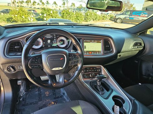 Used 2021 Dodge Challenger R/T Scat Pack w/ Shaker Package image 20