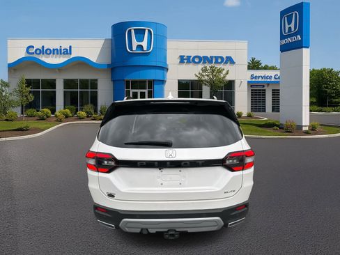 Certified 2023 Honda Pilot Elite image 5