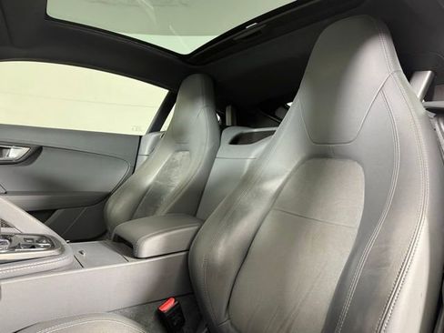 Used 2015 Jaguar F-TYPE S RWD image 5