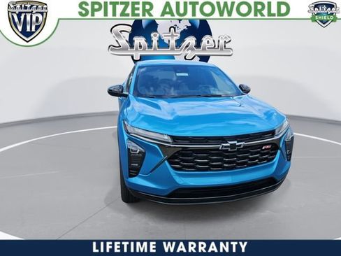 New 2026 Chevrolet Trax RS FWD image 3