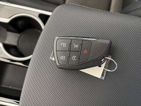 New 2026 Chevrolet Equinox LT w/ Convenience Package II FWD image 22