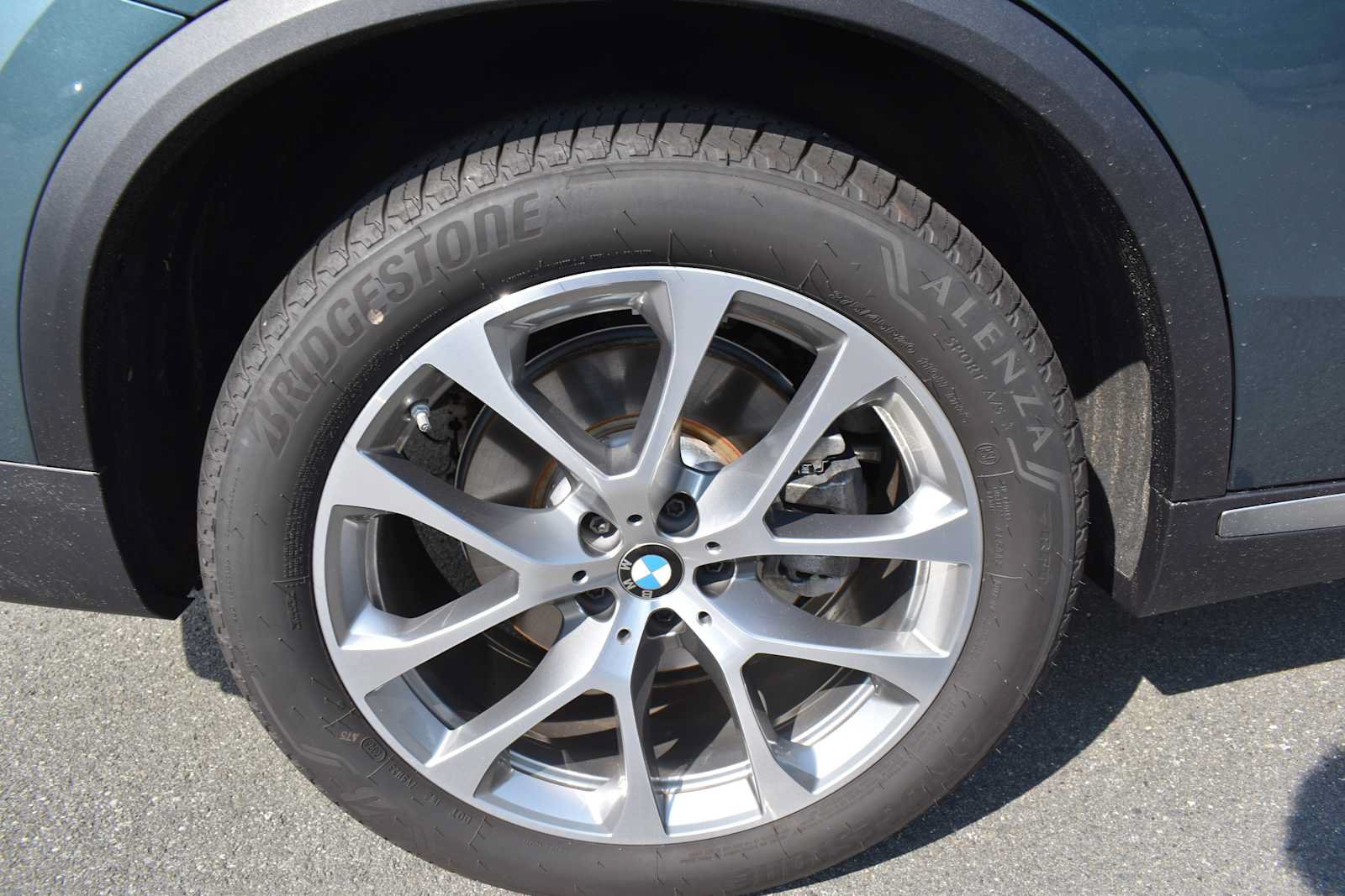 Used 2026 BMW X5 xDrive40i AWD/4WD image 18
