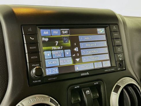 Used 2014 Jeep Wrangler Sahara w/ Connectivity Group AWD/4WD image 16