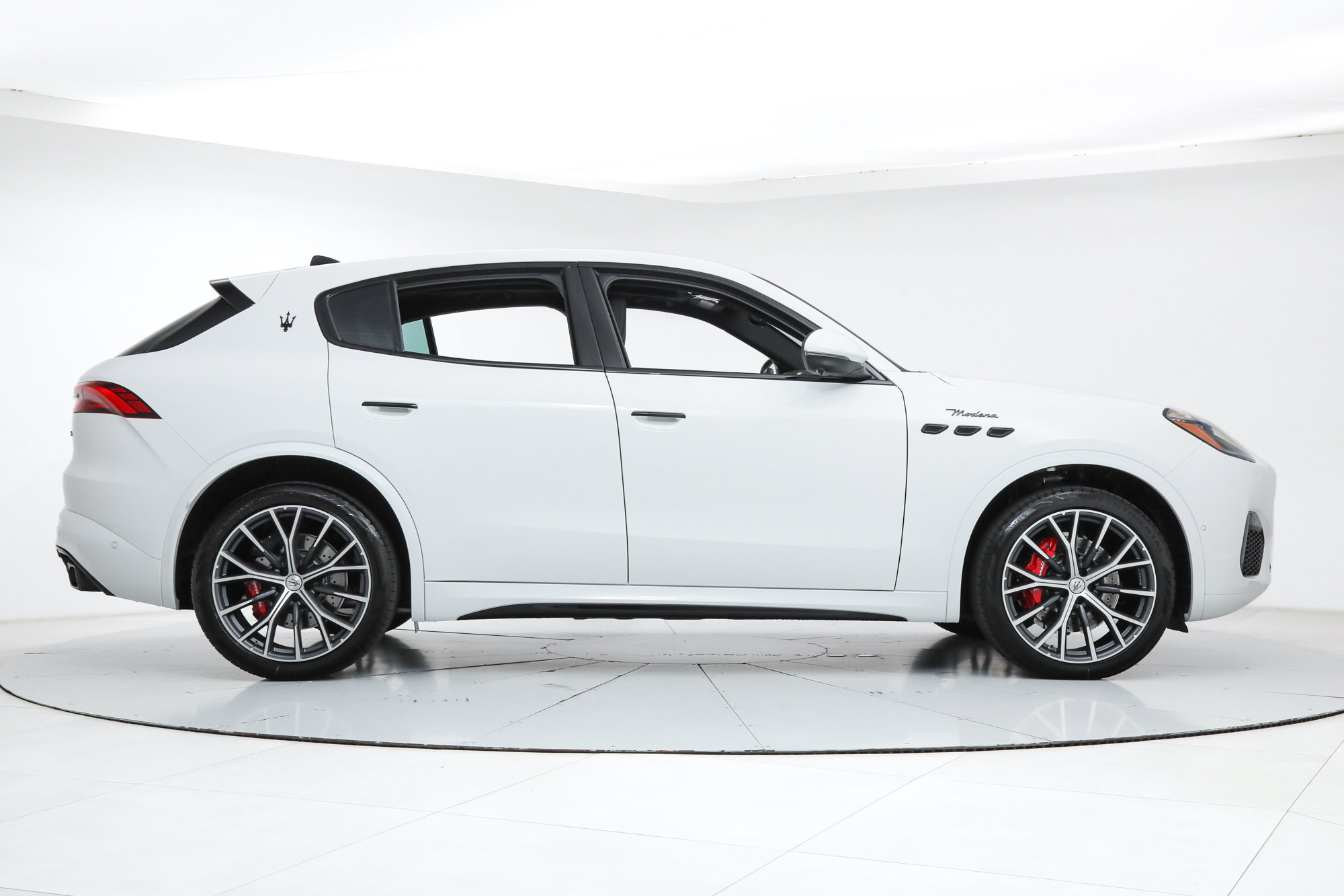 Used 2026 Maserati Grecale Modena AWD/4WD image 6