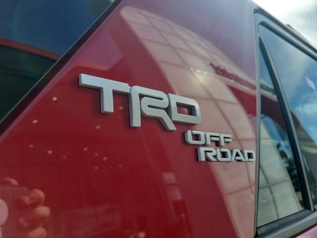 Used 2023 Toyota 4Runner TRD Off-Road Premium w/ Off Road Premium Plus Package AWD/4WD image 9