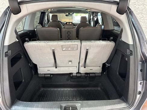 Used 2019 Honda Odyssey EX-L image 14