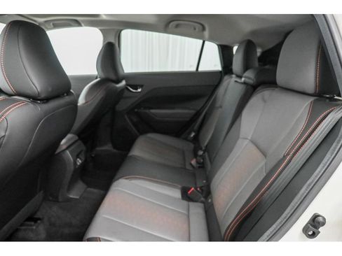 Used 2025 Subaru Crosstrek 2.5i Limited w/ Crosstrek Mirror Package image 12