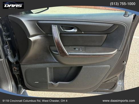 Used 2017 Chevrolet Traverse Premier image 30