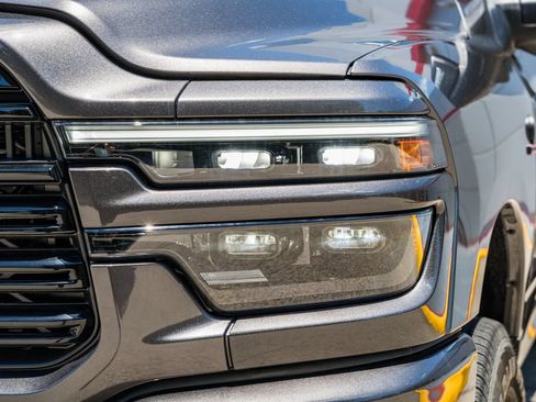 New 2026 RAM 3500 Laramie AWD/4WD image 14