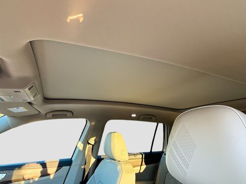 New 2026 Volkswagen Atlas SEL Premium R-Line image 27