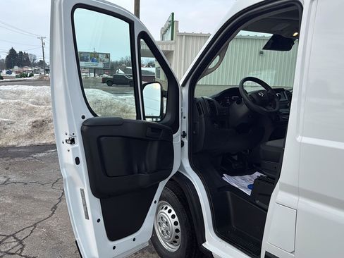 New 2026 RAM ProMaster 2500 image 11