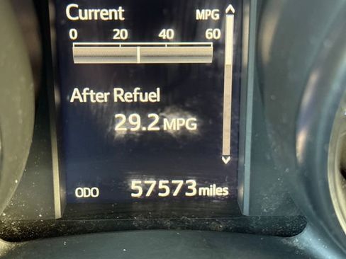 Used 2018 Toyota Corolla iM image 18