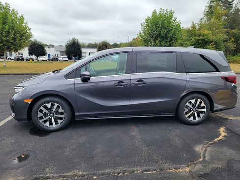 New 2026 Honda Odyssey EX-L image 7