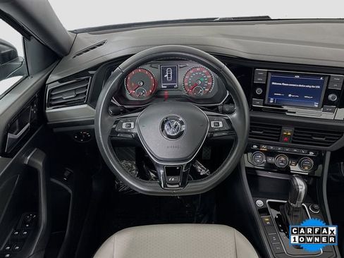 Used 2019 Volkswagen Jetta R-Line w/ R-Line Cold Weather Package image 22