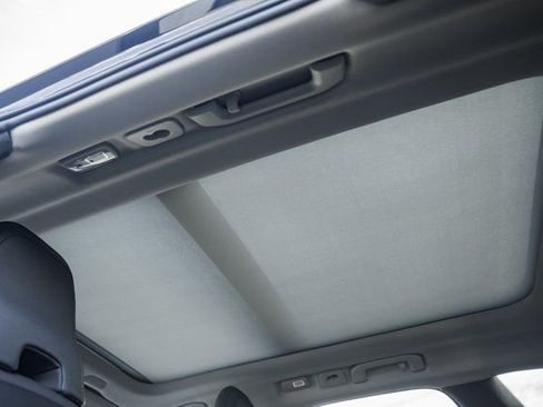 New 2026 Volvo XC60 B5 Plus w/ Protection Package Premier image 32