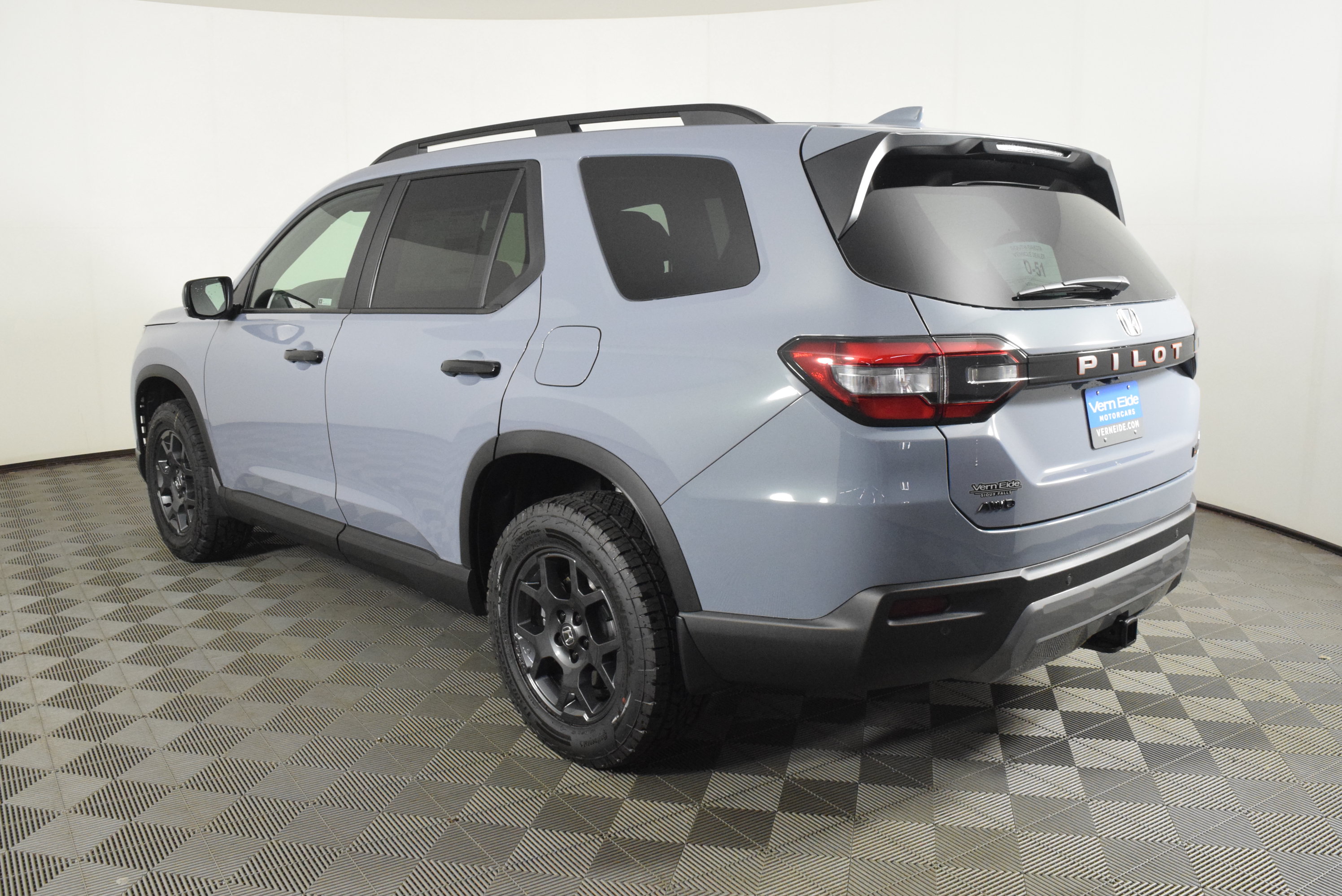 New 2026 Honda Pilot TrailSport image 8