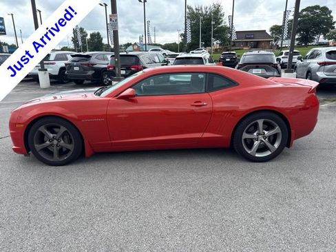 Used 2013 Chevrolet Camaro SS w/ RS Package RWD image 7